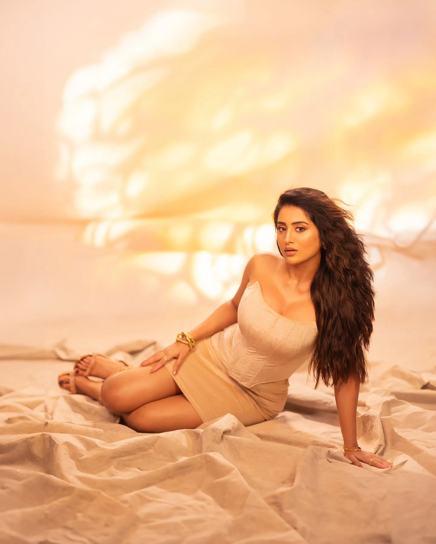 Rashi Singh - rashi-singh-13.webp